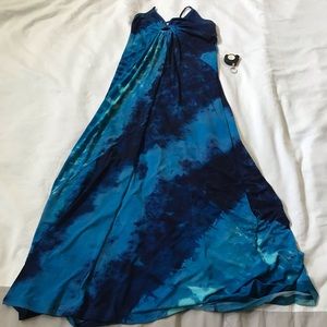 WHITE house Black Market long summer dress , halterneck size S / M